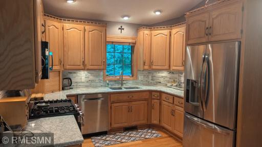 21021 Fresno Street NW, Elk River, MN 55330