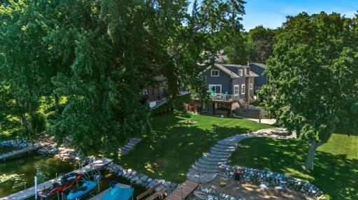 41ft of lake shore and beautiful flat backyard