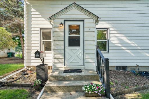 1715 10th Street E, Glencoe, MN 55336