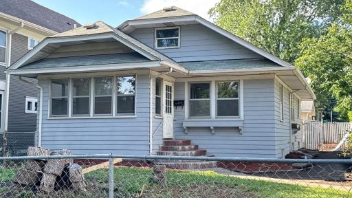 995 Wakefield Avenue, Saint Paul, MN 55106