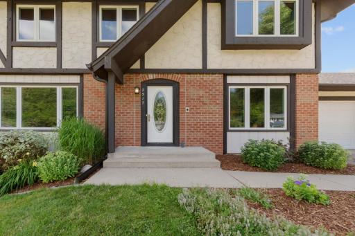 7517 W 84th Street, Minneapolis, MN 55438