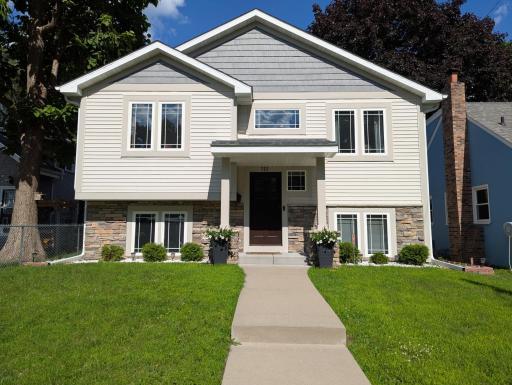 723 1st Avenue S, South Saint Paul, MN 55075