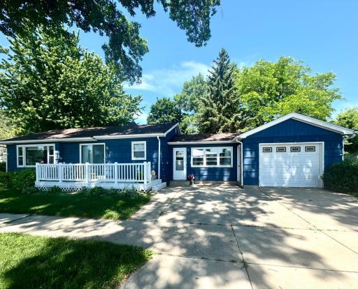 116 SW Kandiyohi Avenue, Willmar, MN 56201