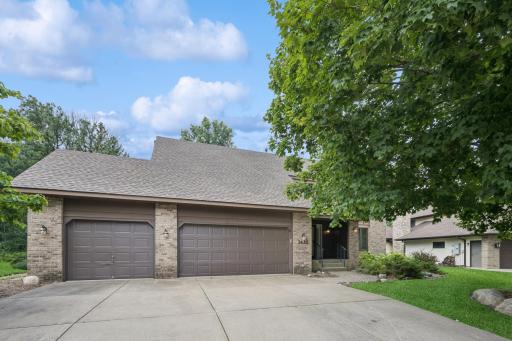 3633 Oak Creek Terrace, Saint Paul, MN 55127