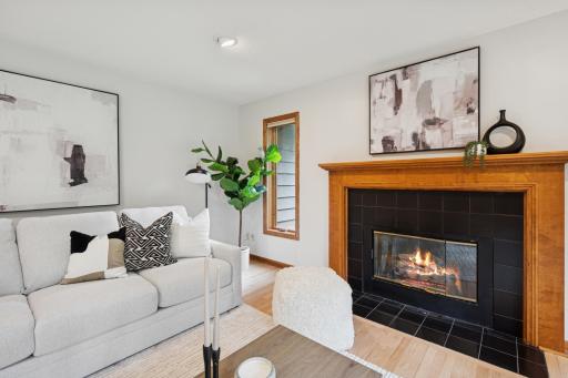 3633 Oak Creek Terrace, Saint Paul, MN 55127