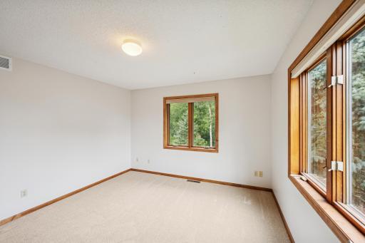 3633 Oak Creek Terrace, Saint Paul, MN 55127