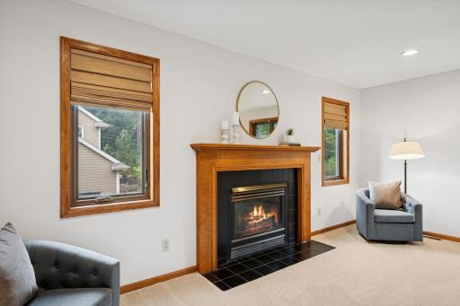 3633 Oak Creek Terrace, Saint Paul, MN 55127