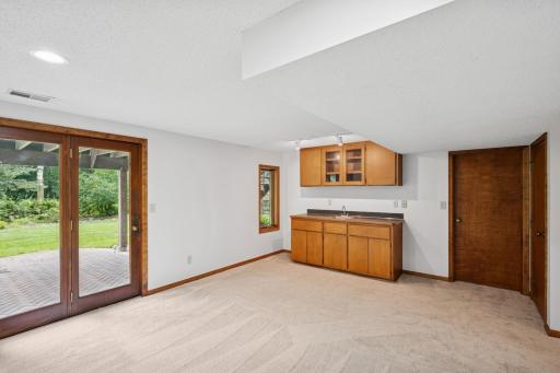 3633 Oak Creek Terrace, Saint Paul, MN 55127