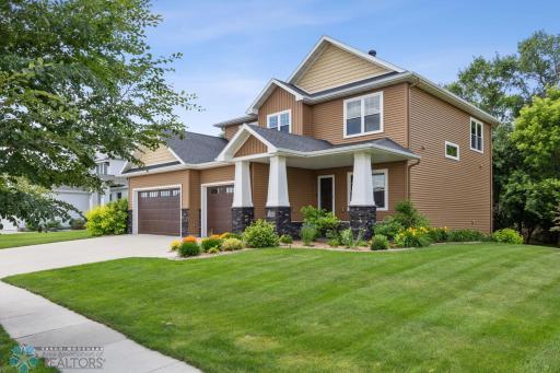 3702 Houkom Drive E, West Fargo, ND 58078