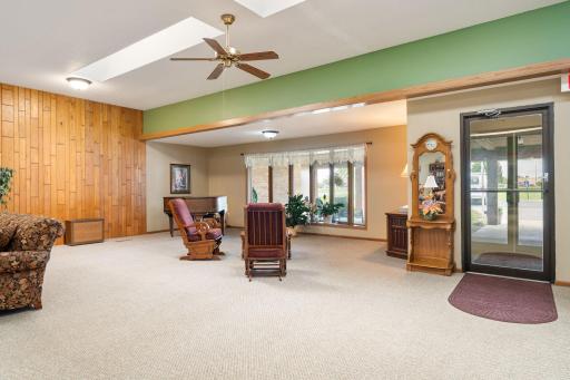 1200 18th Avenue NW, 132, Austin, MN 55912