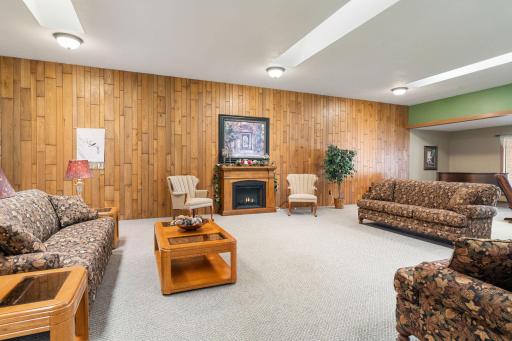 1200 18th Avenue NW, 132, Austin, MN 55912