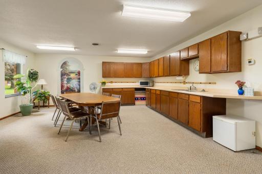 1200 18th Avenue NW, 132, Austin, MN 55912