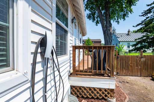 30 6th Avenue N, Hopkins, MN 55343