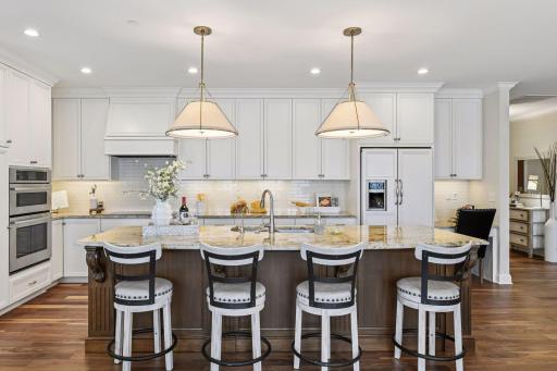 The center island has counter height seating for 4-5.