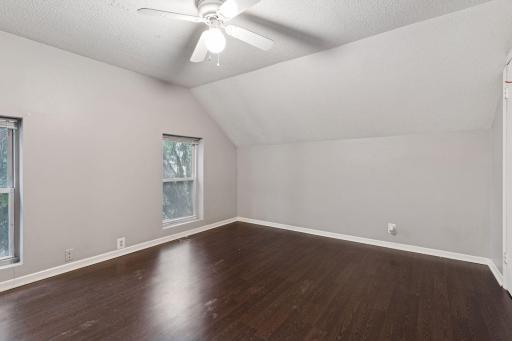 118 14th Avenue Northeast - Upper level bedroom #1