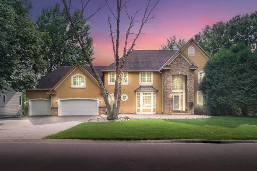 6381 Oxbow Bend, Chanhassen, MN 55317