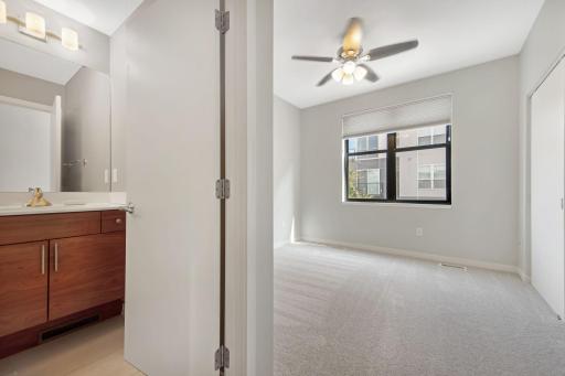 2828 Aldrich Avenue S, 101, Minneapolis, MN 55408