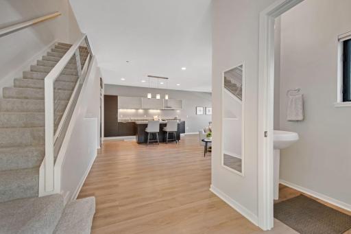 2828 Aldrich Avenue S, 101, Minneapolis, MN 55408