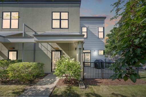 2828 Aldrich Avenue S, 101, Minneapolis, MN 55408