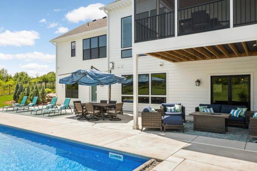 Lounging, dining, relaxing and screened in space!