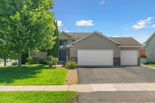 4156 Jansen Avenue NE, Saint Michael, MN 55376