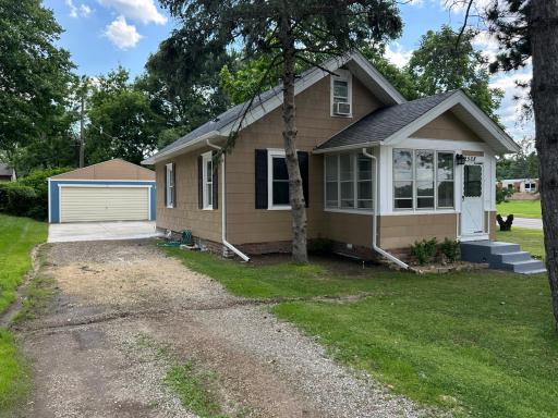 2568 South Avenue E, Saint Paul, MN 55109