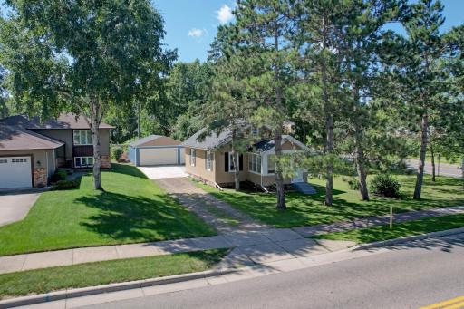 2568 South Avenue E, Saint Paul, MN 55109