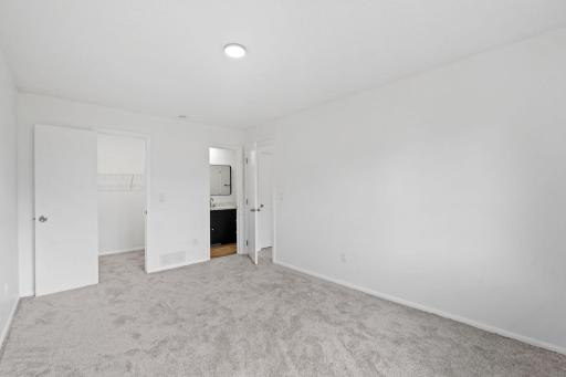 14377 Chestnut Drive, Eden Prairie, MN 55347