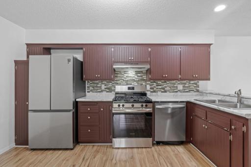 14377 Chestnut Drive, Eden Prairie, MN 55347
