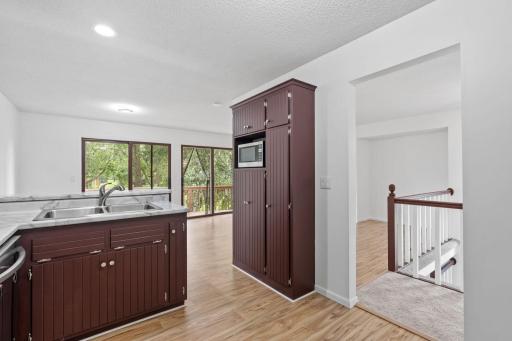 14377 Chestnut Drive, Eden Prairie, MN 55347