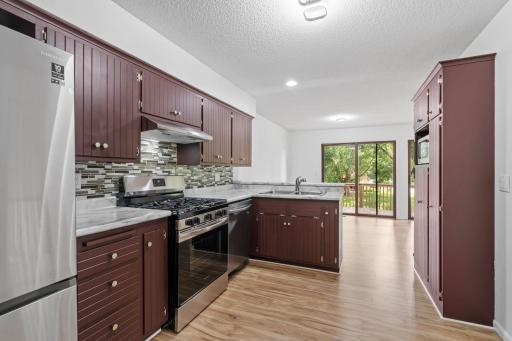 14377 Chestnut Drive, Eden Prairie, MN 55347