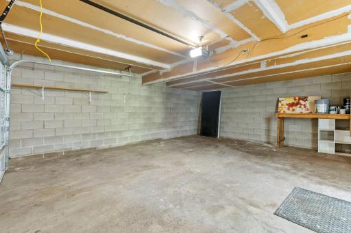 14377 Chestnut Drive, Eden Prairie, MN 55347