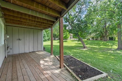 14377 Chestnut Drive, Eden Prairie, MN 55347