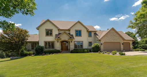 160 River Bluff Place NW, Rochester, MN 55901