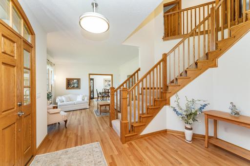 160 River Bluff Place NW, Rochester, MN 55901