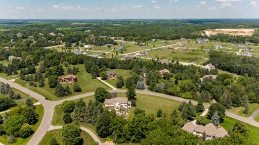 160 River Bluff Place NW, Rochester, MN 55901