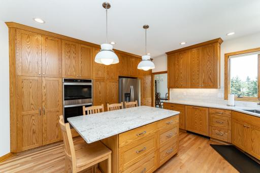 160 River Bluff Place NW, Rochester, MN 55901