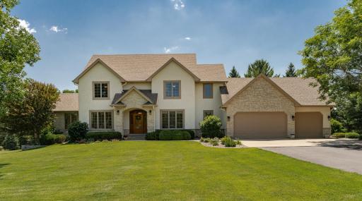 160 River Bluff Place NW, Rochester, MN 55901