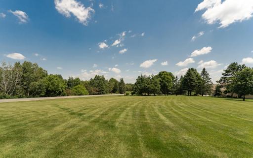 160 River Bluff Place NW, Rochester, MN 55901