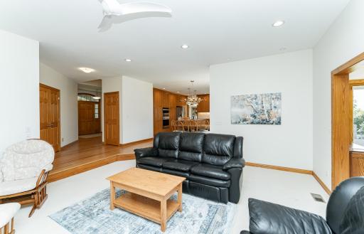 160 River Bluff Place NW, Rochester, MN 55901