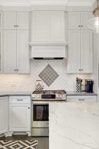 275 Bellwether Path, Wayzata, MN 55391