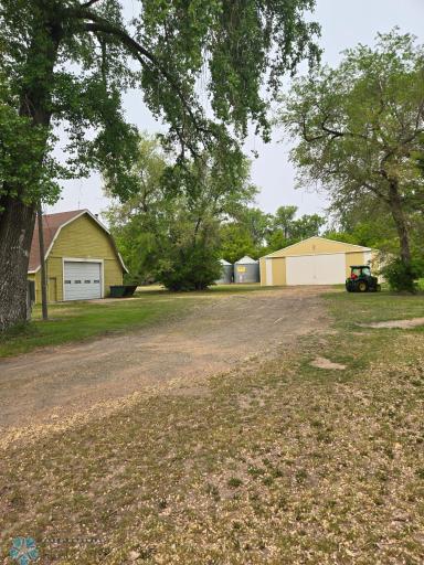 14785 79th Street NE, Saint Thomas, ND 58276