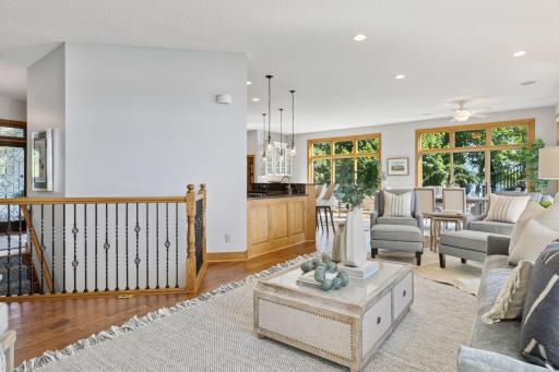 TRanistion from Living Room to Kitchen/Dining area