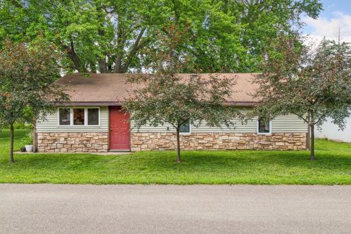 416 Wallace Street N, Delano, MN 55328