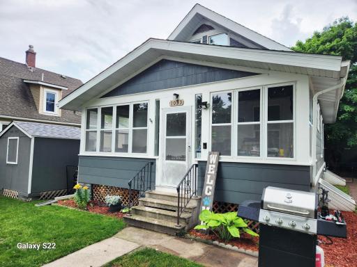 1033 W Mark Street, Winona, MN 55987
