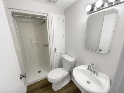 listing_14.jpg