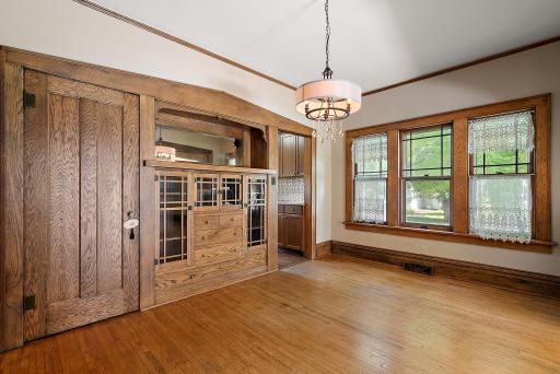 521 4th Street, Gaylord, MN 55334