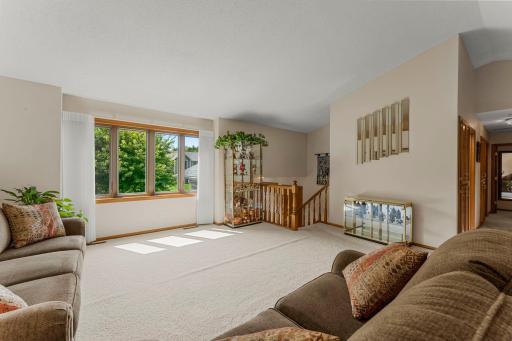 3726 Wescott Hills Drive, Eagan, MN 55123