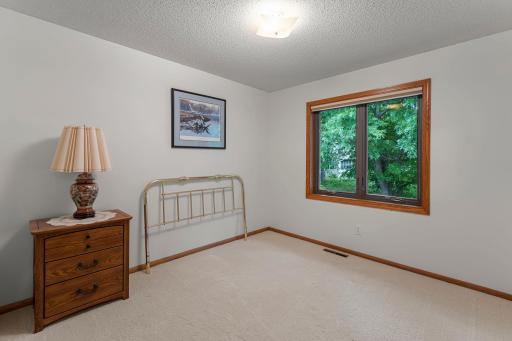 3726 Wescott Hills Drive, Eagan, MN 55123