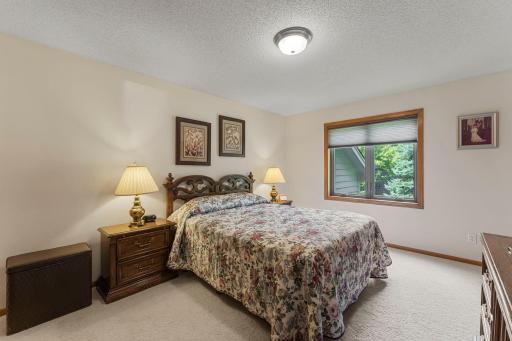 3726 Wescott Hills Drive, Eagan, MN 55123